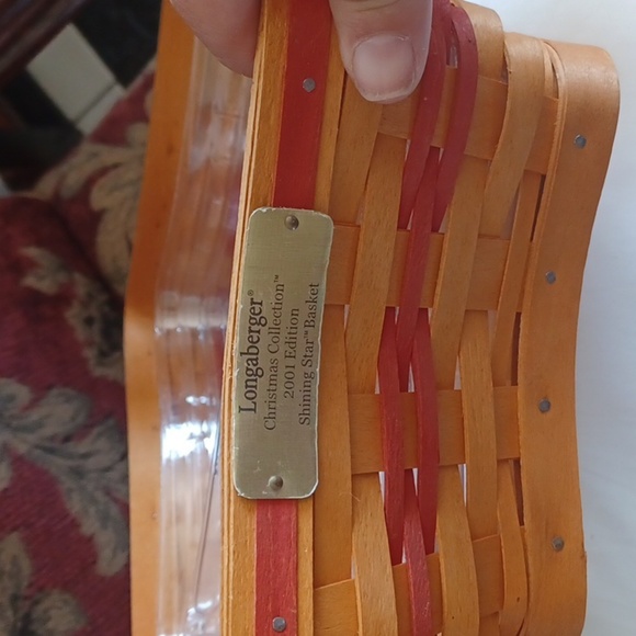 Vintage Longaberger Star Basket with Red Accents, two inserts, 2001 - Picture 6 of 6